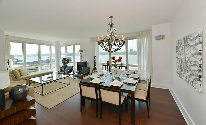 Rented by Living New York | media 24