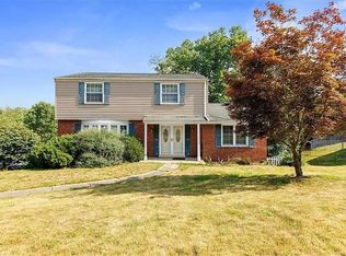 1847 Red Coach Rd, Allison Park, PA 15101