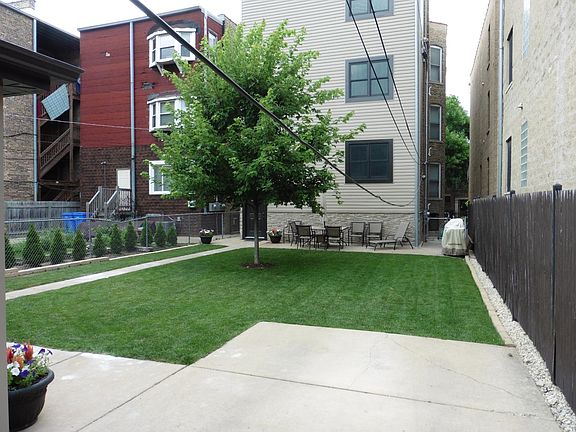 4th image of 1425 W Carmen Ave
