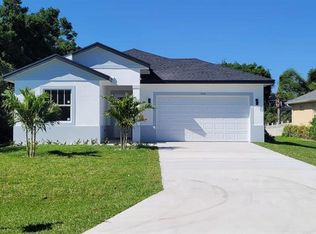 500 Sunset Rd N, Rotonda West, FL 33947