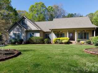 756 Sanside Dr, York, SC 29745