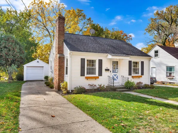 710 Billantau St SE, Grand Rapids, MI 49507
