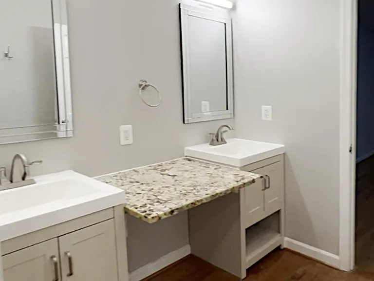 6833 Melrose Dr — Photo 11
