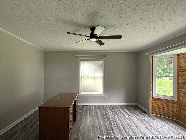 1057 Andrews Rd — Photo 16