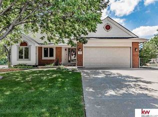 8126 S 49th Ave, Omaha, NE 68157