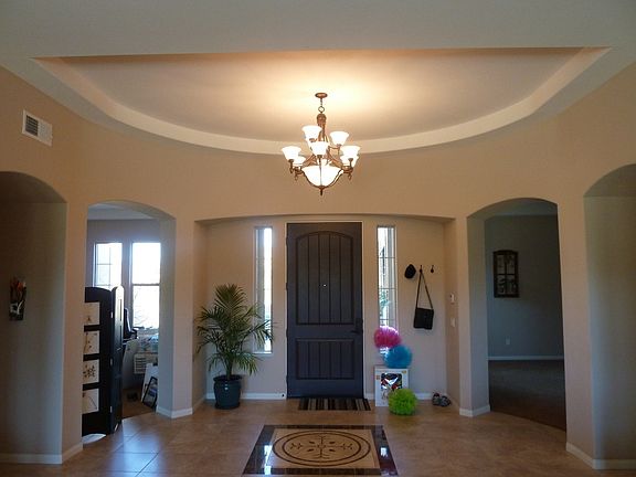 4th image of 19233 Stratford Way