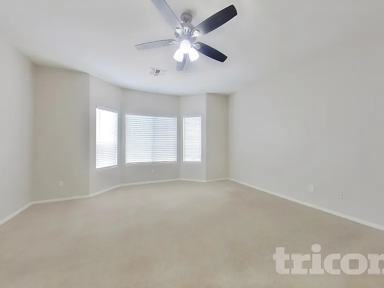 14621 W Ventura St — Photo 8