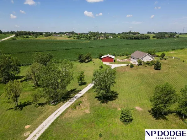 11672 Old Mill Dr, Blair, NE 68008