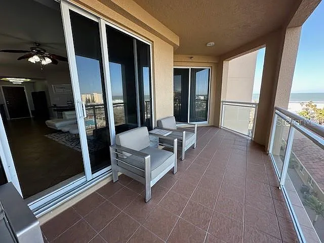 521 Mandalay Ave #704 — Photo 43