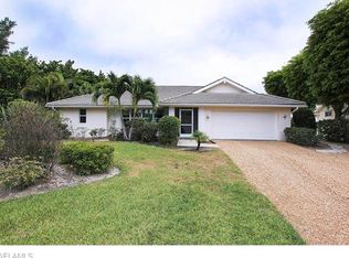 1333 Par View Dr, Sanibel, FL 33957