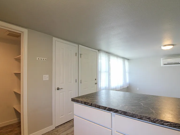 103 Casey Ave — Photo 9