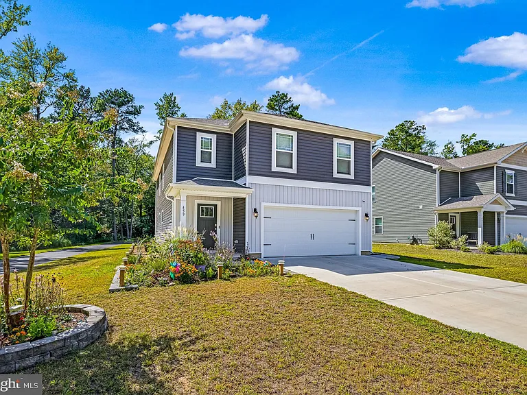 459 Currant Cir — Photo 1
