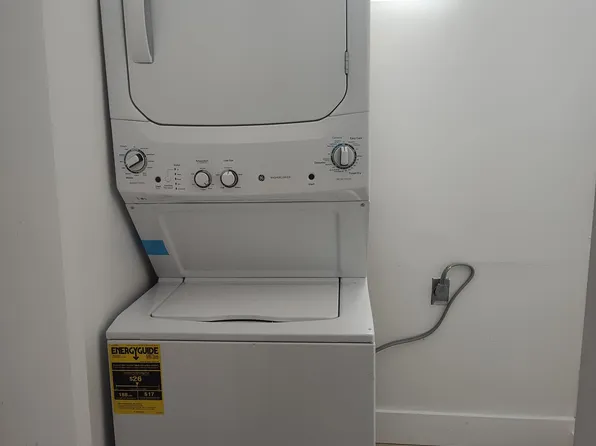 65 S Main St #B, Stowe, VT 05672