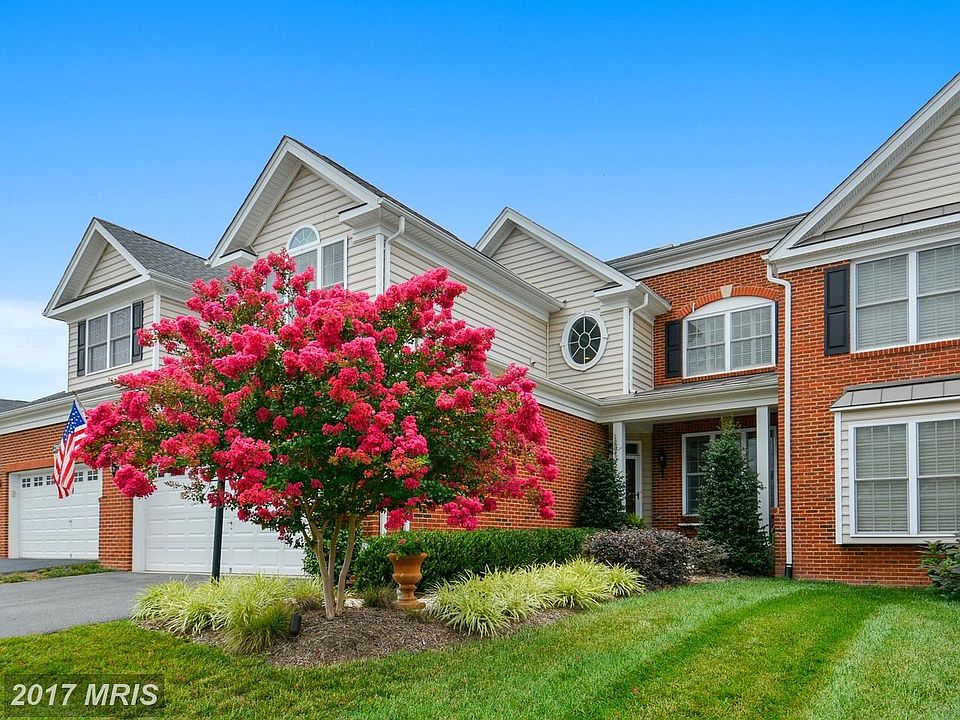 Professionally Landscaped front & back!
