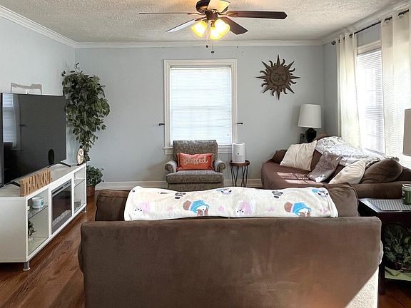 2nd image of 2509 Fairmont Blvd