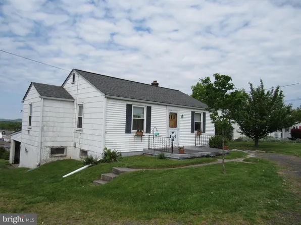 1636 Farmington Ave, Pottstown, PA 19464