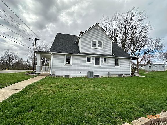 4th image of 3076 Lithopolis Rd NW