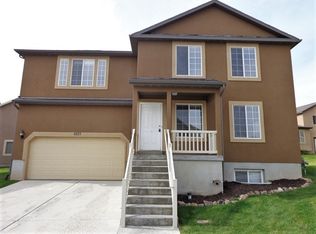 4827 E Jakes Ln, Eagle Mountain, UT 84005
