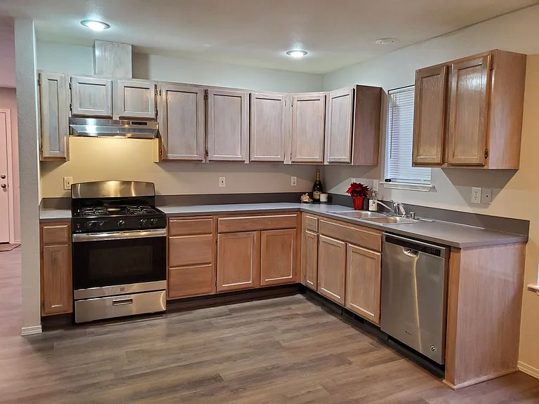 4127 Phillips Rd SE — Photo 6