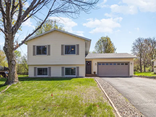 14707 Burnell Park Dr, Burnsville, MN 55306