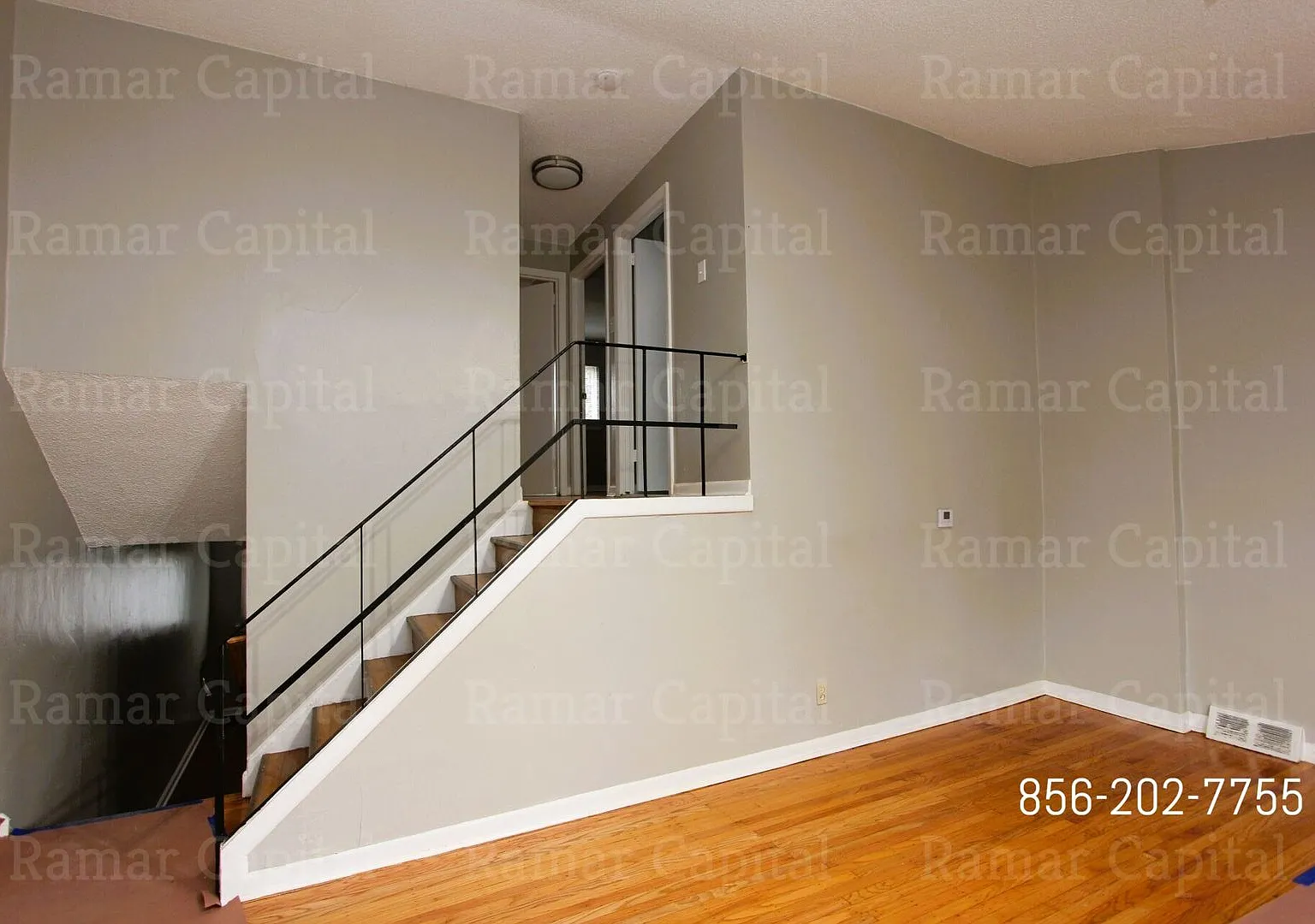 Morgan Village Special - Split Level 3 Bed , 2 bath house — Photo 3