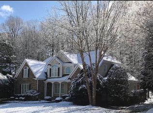 502 Rose Point Dr, Cary, NC 27518