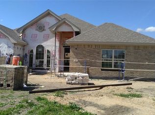 100 Terry Meadow Ln, Jarrell, TX 76537