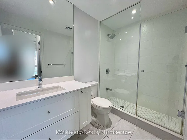 525 Adelaide St W #809 — Photo 17