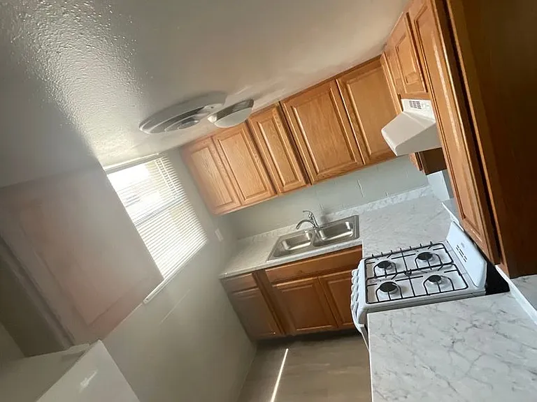 The Villas at Uptown — Photo 45