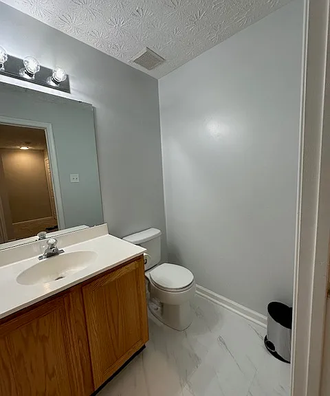 8732 Cresthill Ct — Photo 15