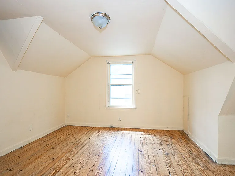 4352 Ingleside Rd — Photo 15