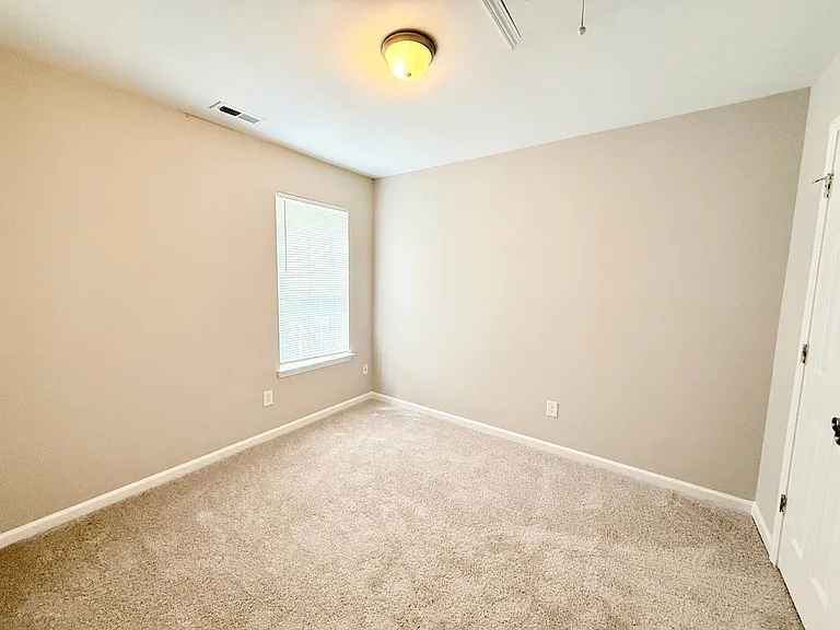 5420 Henderson Oaks Dr — Photo 9