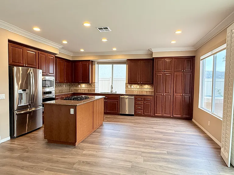 2851 Silk Oak Ave — Photo 5
