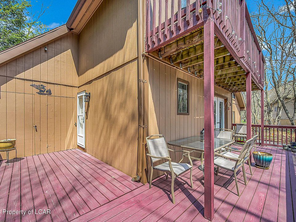 1st image of 79 Tennyson Cir