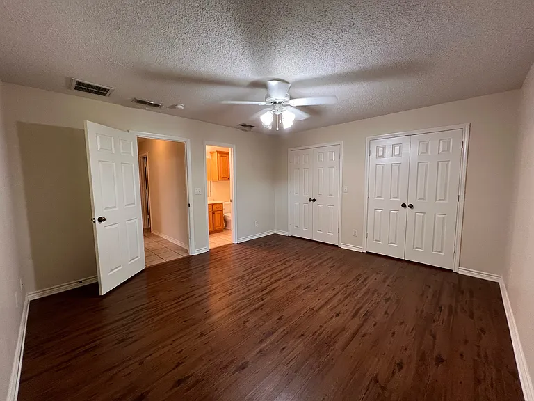 309 Laird Ln #105 — Photo 34