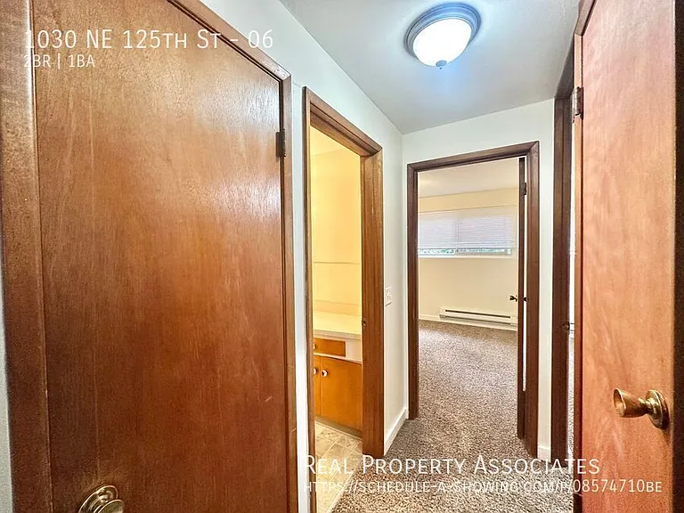 1030 NE 125th St #6 — Photo 10