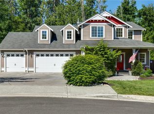 1620 Lucero Pl E, Pt Orchard, WA 98366