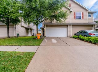 6209 Stoney Creek Dr, Pasadena, TX 77503