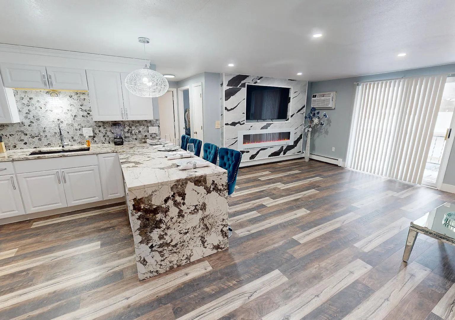 600 N Kensington Dr - 8 — Photo 1