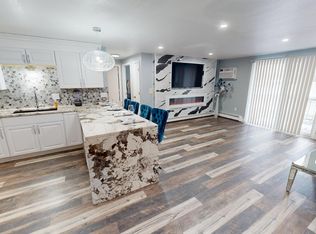 600 N Kensington Dr #8, Appleton, WI 54915