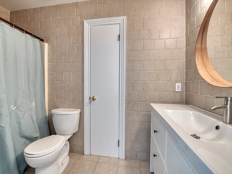 69 Northside Dr — Photo 10