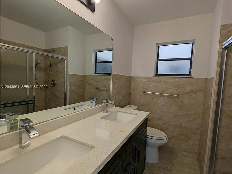 7502 NW 33rd St — Photo 14