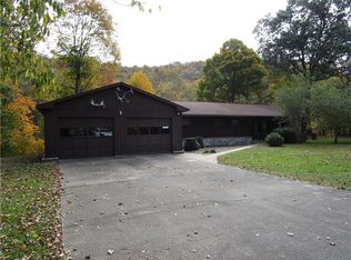 418 Four Mile Run Rd, Latrobe, PA 15650