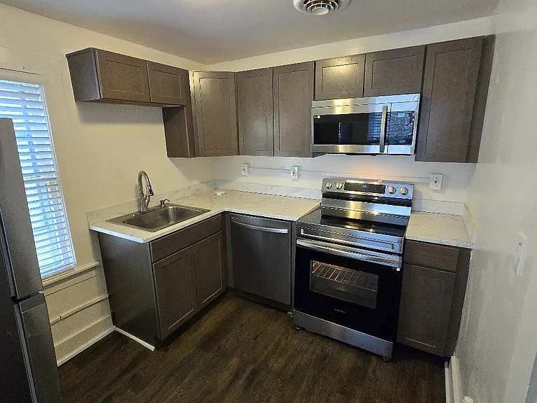 167 Meigs St #2 — Photo 2