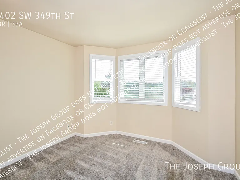 1402 SW 349th St — Photo 12