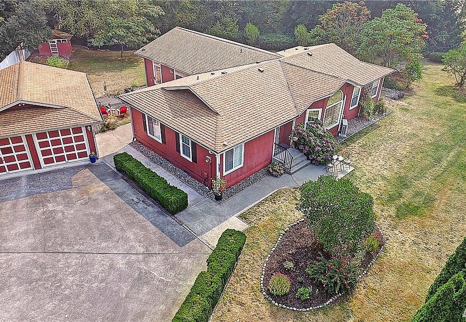 1st image of 2810 Dogwood Ln
