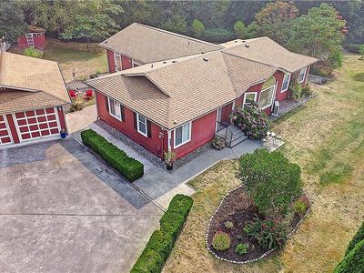 2810 Dogwood Ln, Camano Island, WA, 98282