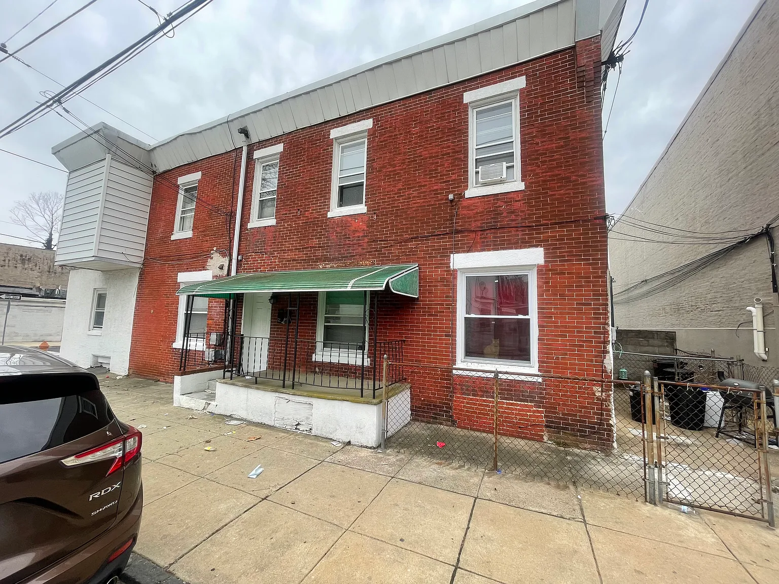 2 bed, 1012 sqft, $1,250 — Photo 1