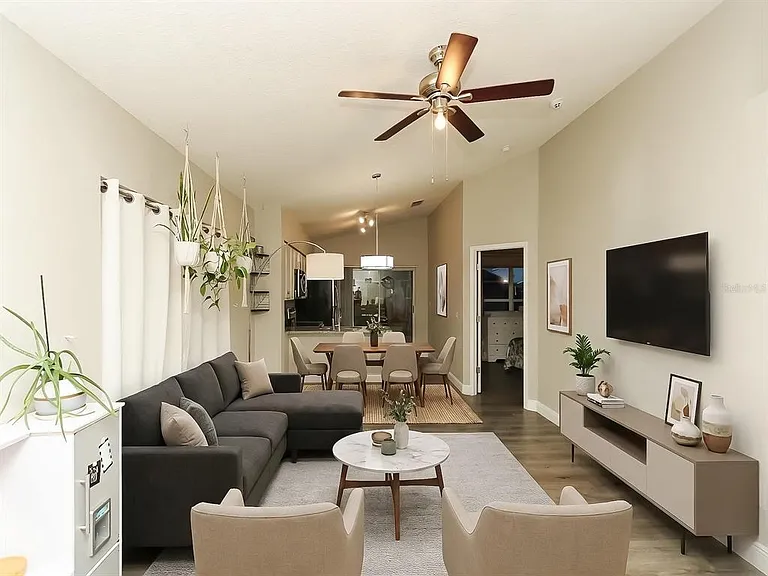 7047 Hickory Branch Cir — Photo 3