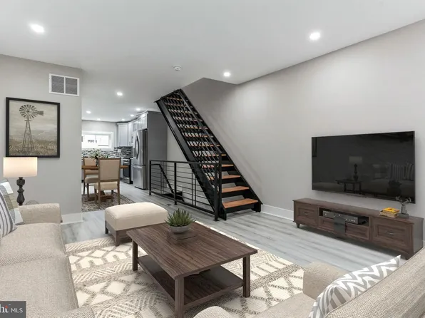 1026 Daly St, Philadelphia, PA 19148